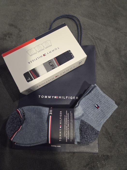 Tommy Hilfiger Zestaw Bokserki plus skarpetki