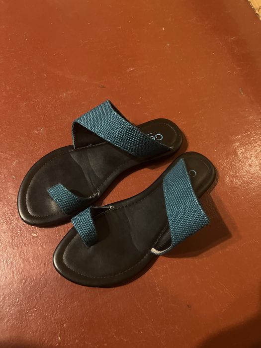 Шльопанці жіночі