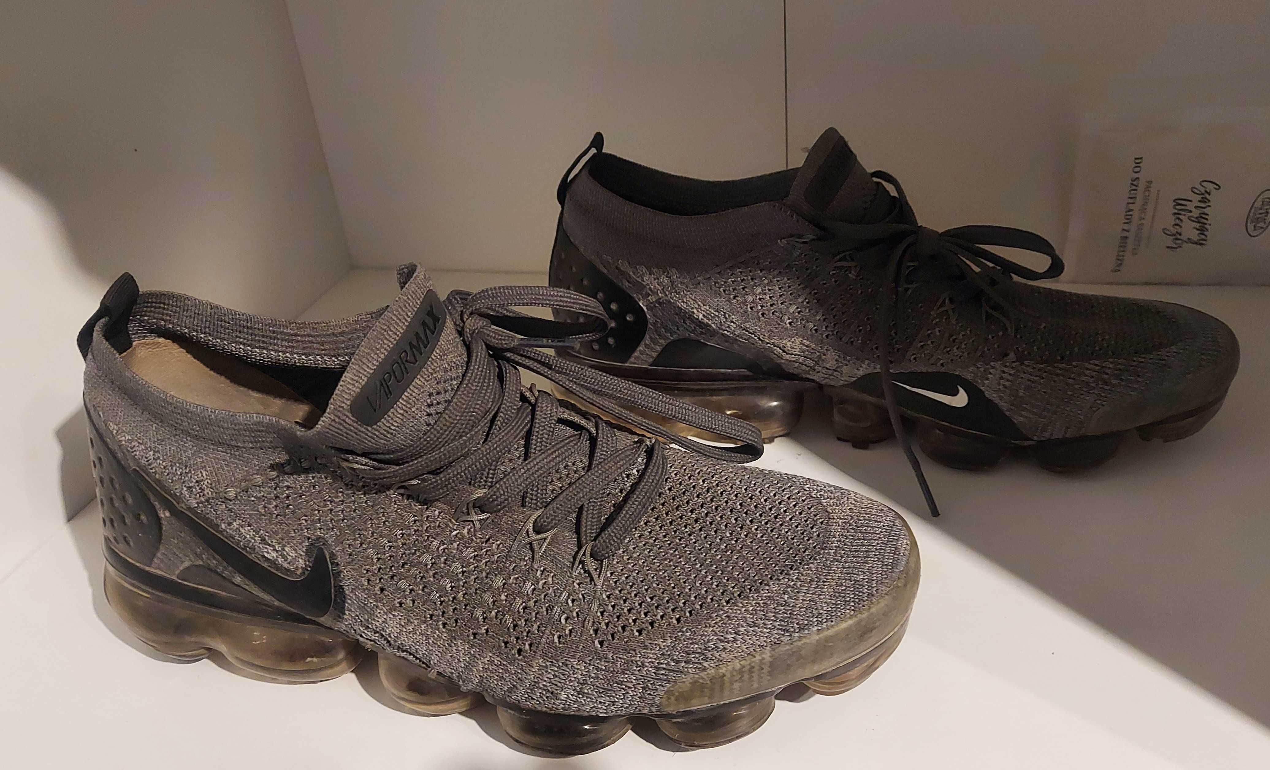 Nike vapormax 44 lato