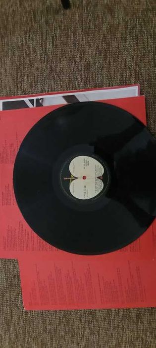 Album duplo dos Beatles Vermelho 1962/1966