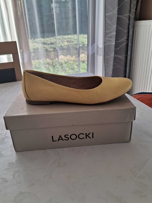 Buty damskie LASOCKI