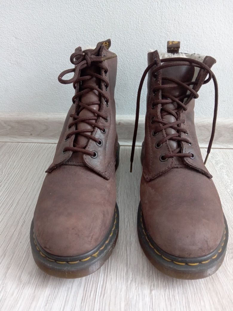 Glany Dr. Martens Serena ocieplane r.41