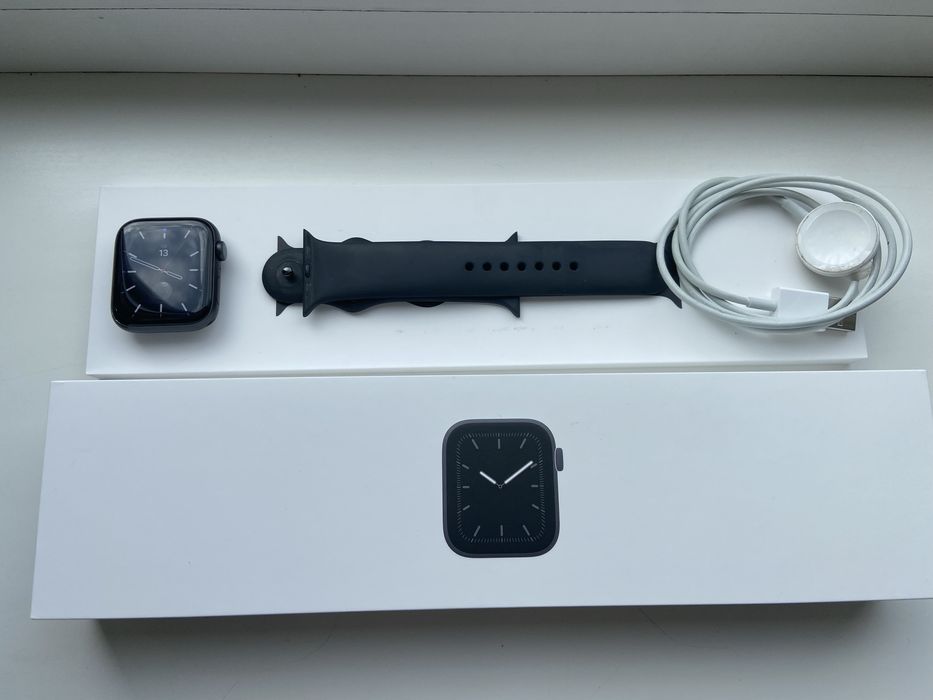 Apple watch 5 44mm Black