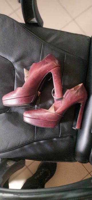 Туфлі Prada milano