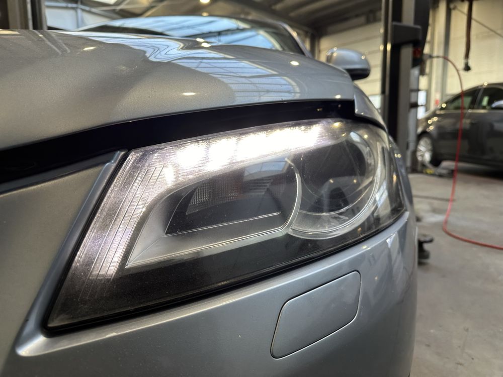 Audi A3 8P lift lampa xenon SKRĘTNY lewa!