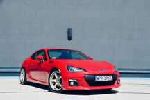 Subaru BRZ Subaru BRZ Limited, Pure Red, doskonały stan