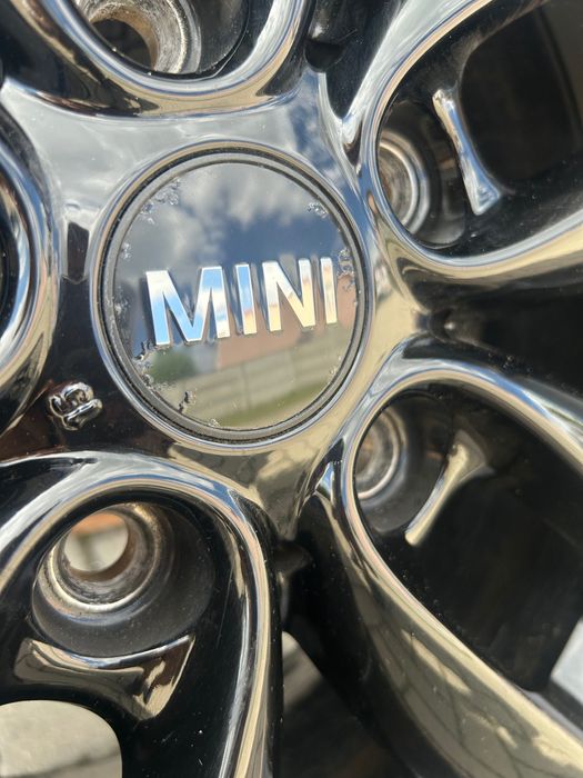 Koła zimowe MINI R60, R61 - Bridgestone 205/55 R17, 17x7J (9_803_726)