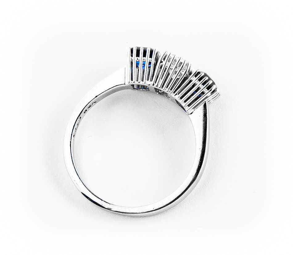 Chabrowy Złoty Pierścionek - 18K - 3,65g - SZAFIRY - DUŻY DIAMENT
