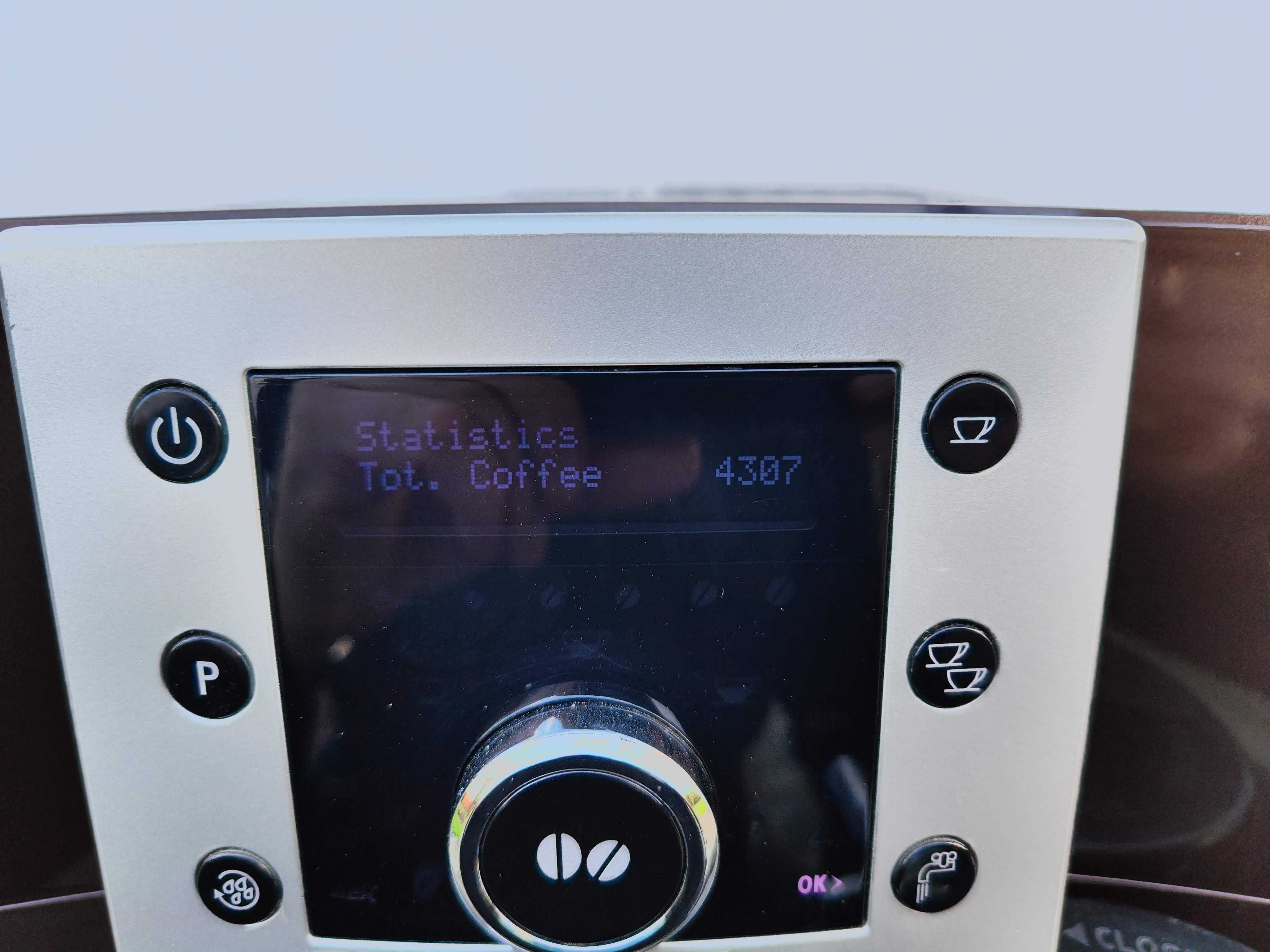 Кавомашина кофемашина Delonghi Perfecta ESAM 5500 новий молочник