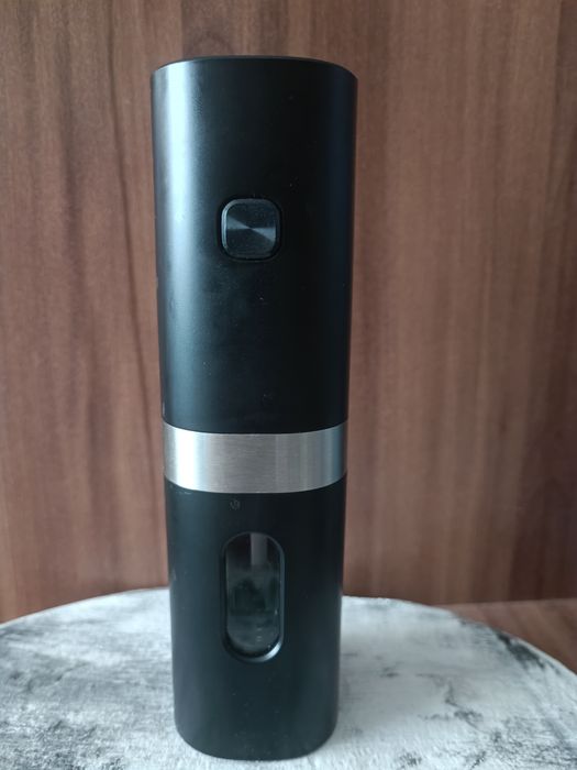 Мельница для перца,Набор столовых приборов, Відкривалки для консервних