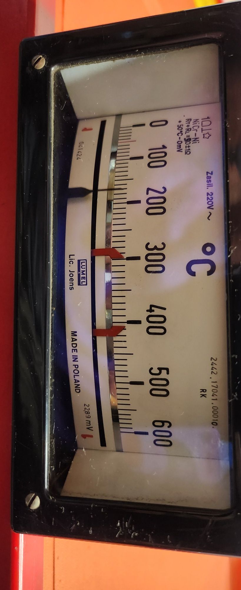 Analogowy miernik temperatury Lumel
