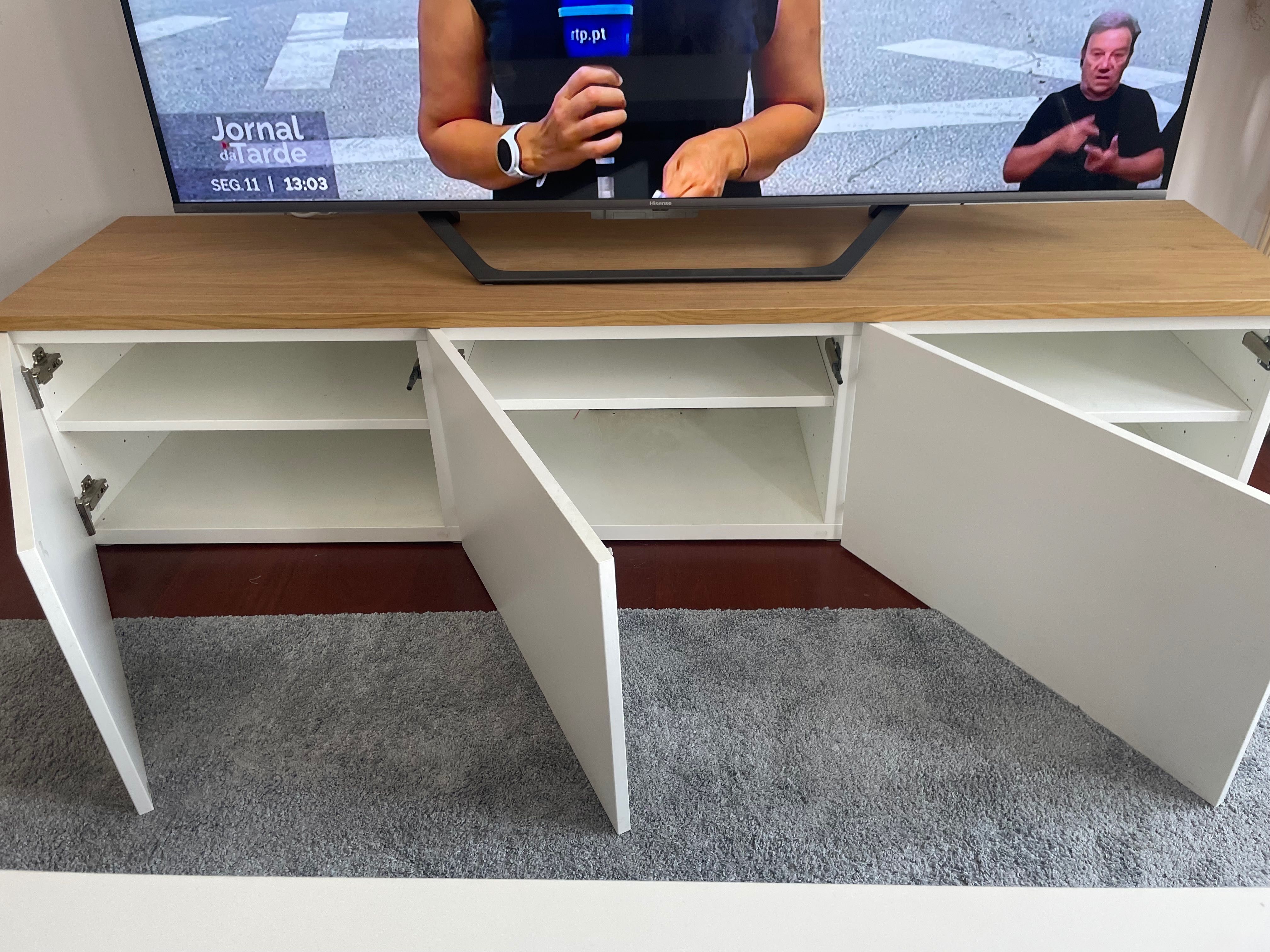 Móvel  TV, IKEA.