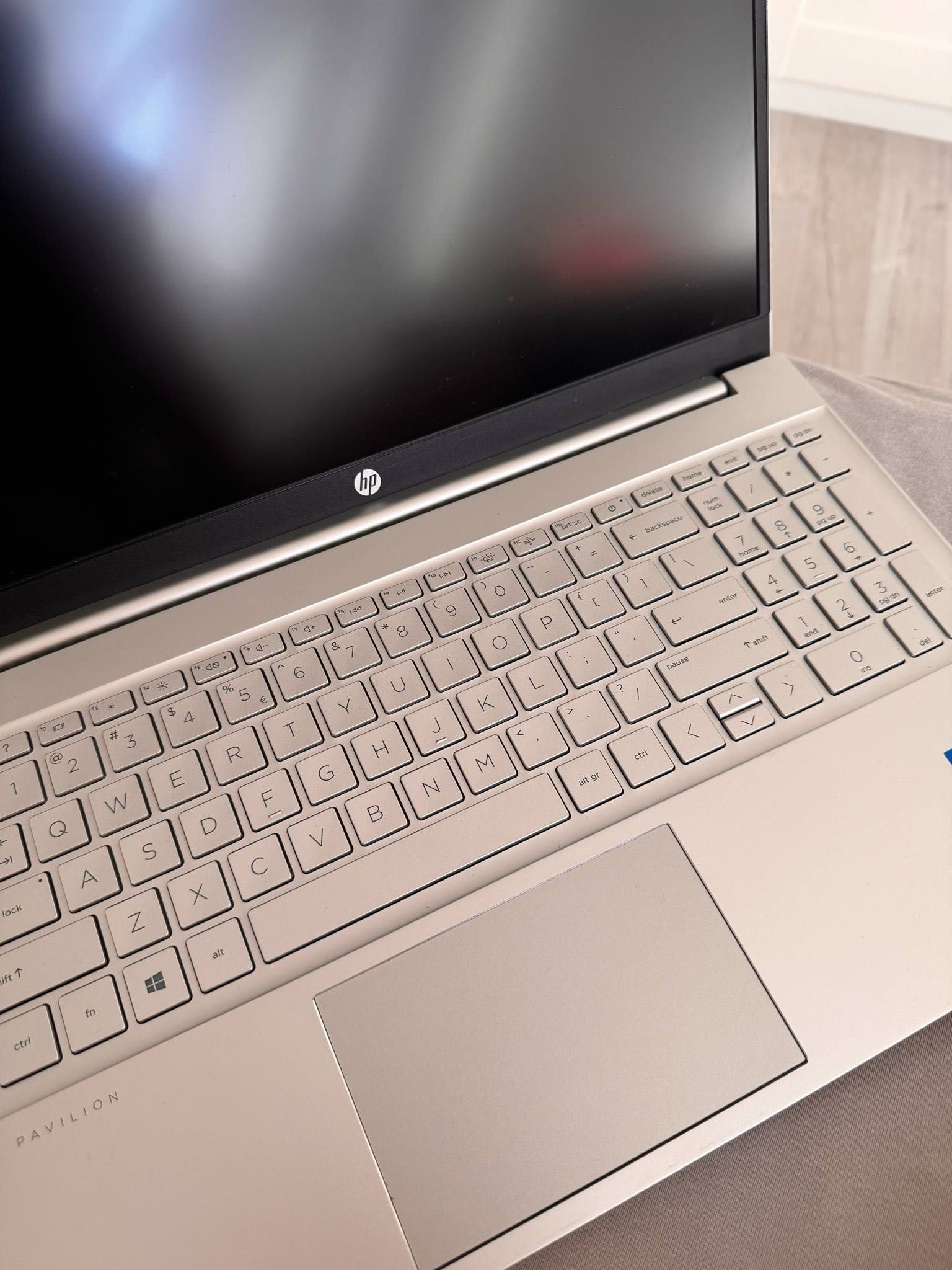 HP Pavilion 15 i5-1135G7/8GB/512/Win10 MX350 Silver