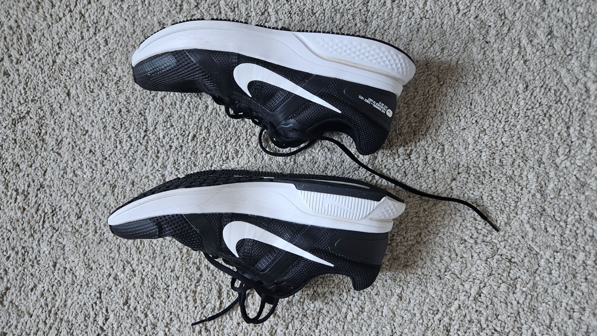Sapatilhas running NIKE