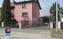 Dom, Ogrodzieniec