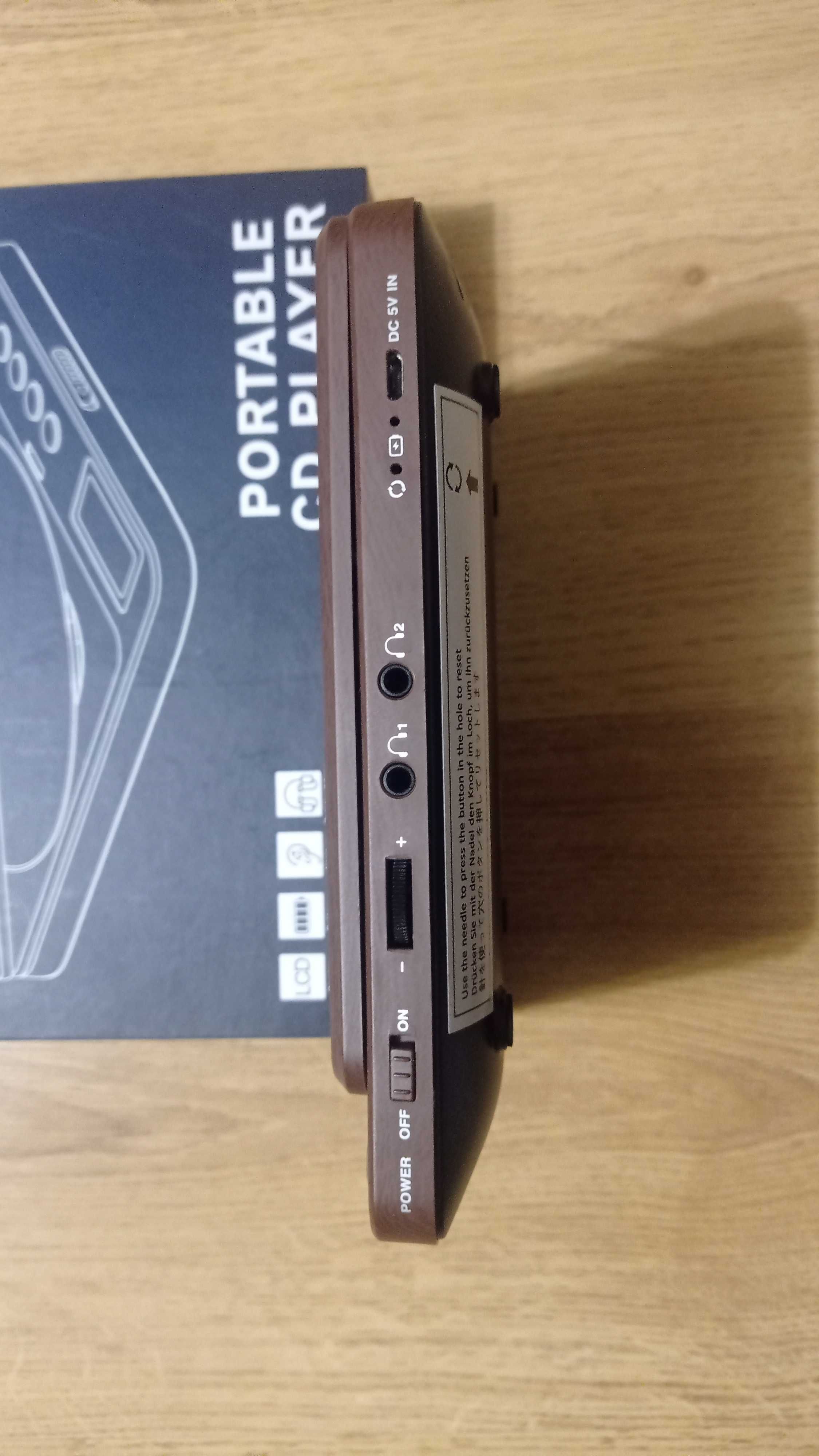 CD-плеер CD766BF з акумулятором/Bluetooth
