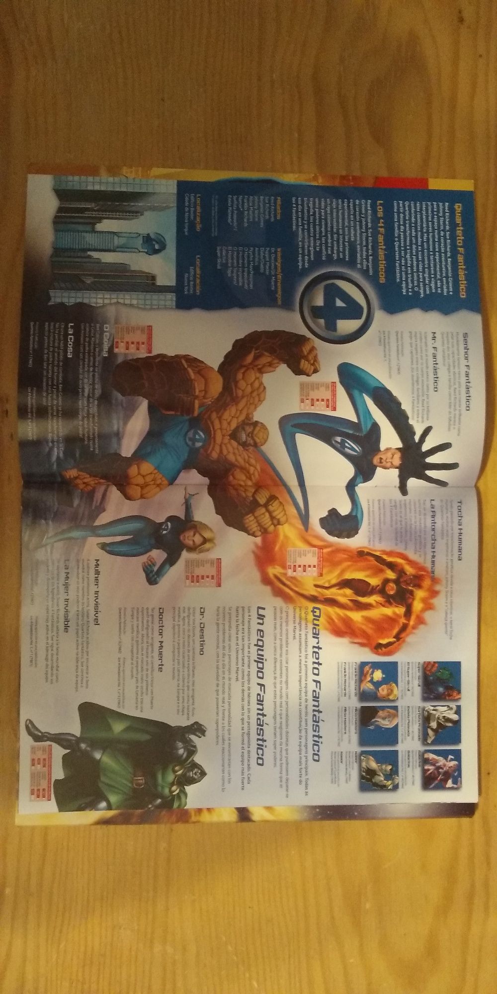 Caderneta de super-herois da Marvel