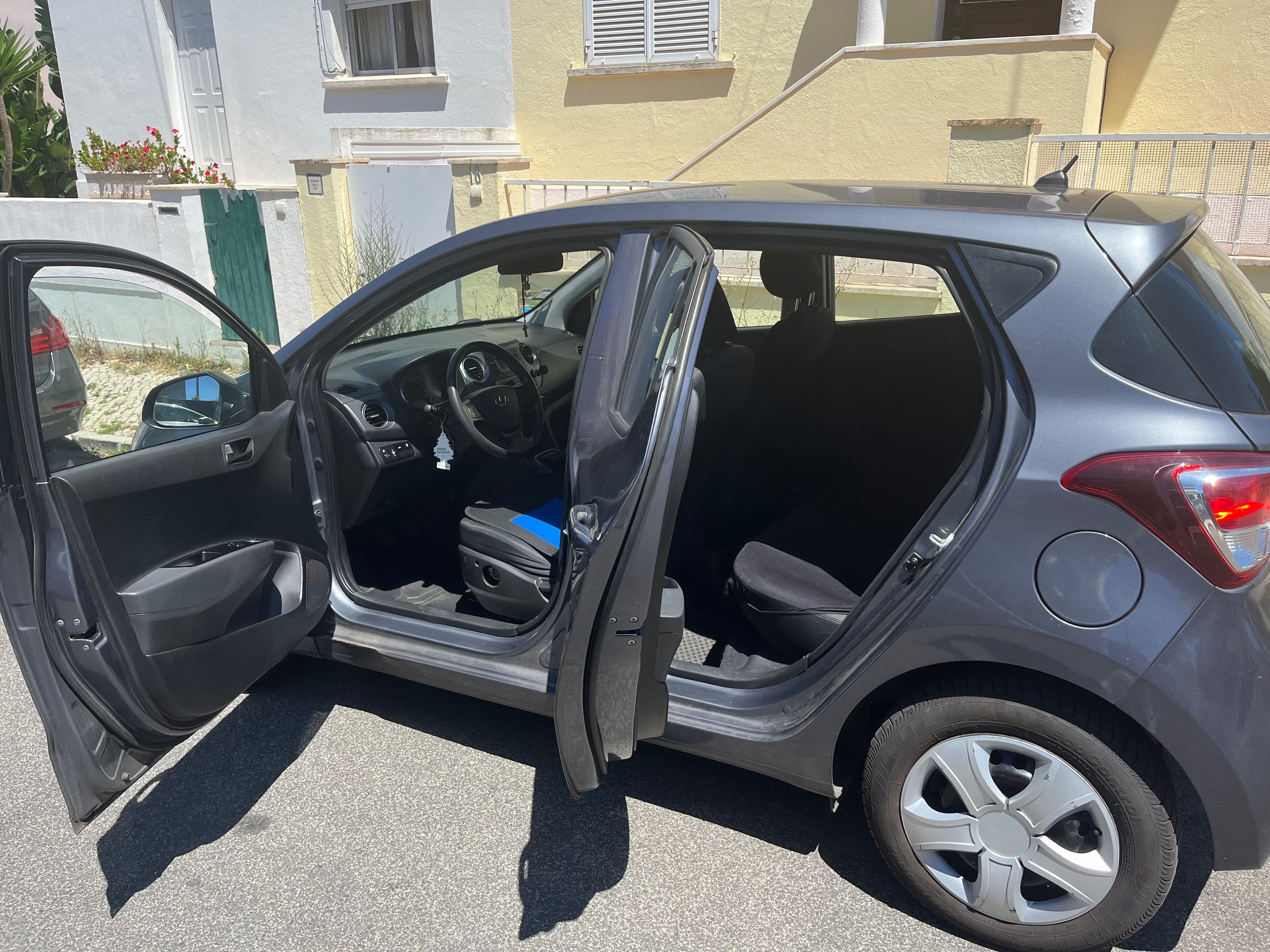Carro Hyndai i10