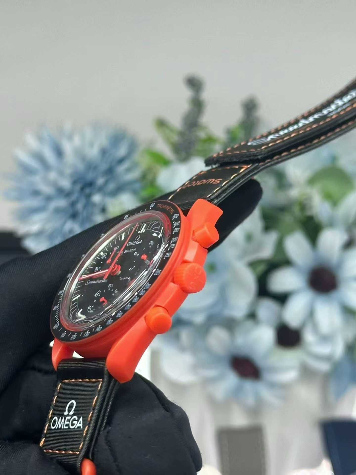 Odkryj Omega x Swatch SO33O100 Lava – Ziemia