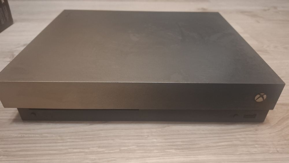 Xbox one x 1000gb cyberpunk