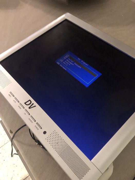 Monitor 12v 15”cali do kampera,sprawny