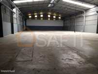 Pavilhão Industrial com ponte rolante de 10 toneladas - Zona indust...