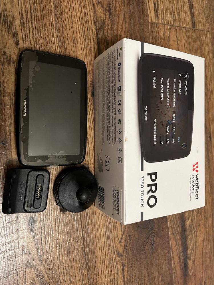 Witam sprzedam nawigacię tomtom Pro 7350 Truck