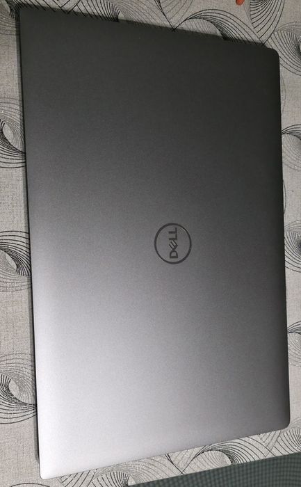 Dell Precision 5540 i7‐9850H / 16GB / 512GB SSD