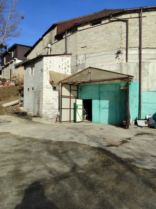 Аренда СТО 450 м оборудование. Соломенка.Место под малярку рихтовку