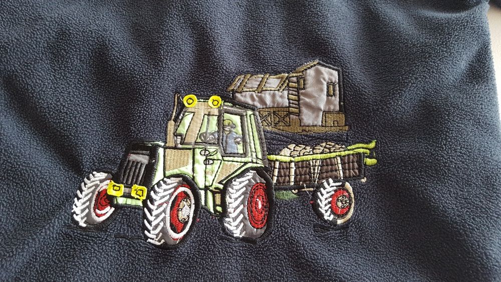 Bluza polarowa z traktorem r.92