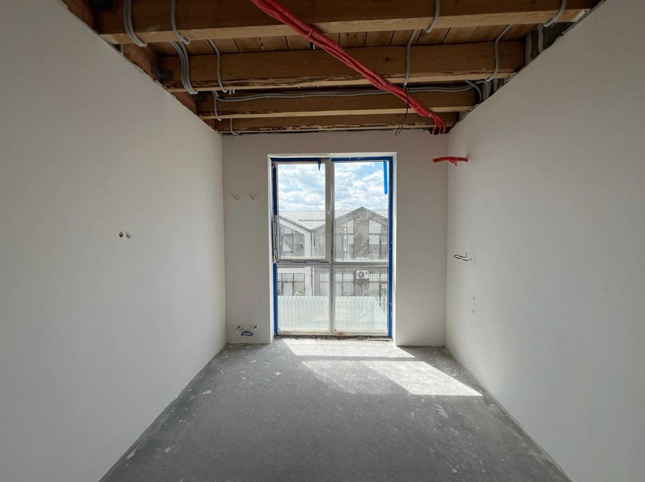 2-поверховий таунхаус 131 м² з власним двориком і паркомісцем