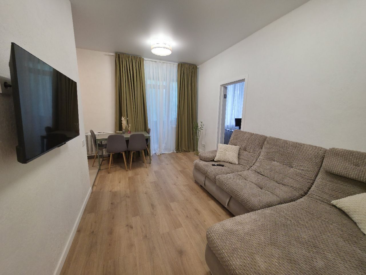 Продажа 2к квартиры с ремонтом,  Центр