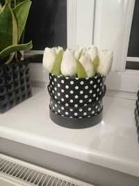 Flower box z tulipanami