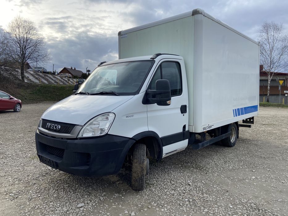 Iveco daily 5200 DMC kontener z winda