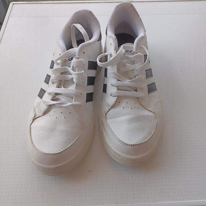 Sapatilhas adidas TAM 41.5 como novas