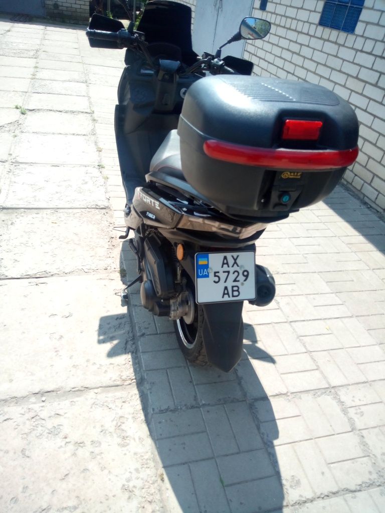 Скутер forte tiger 150