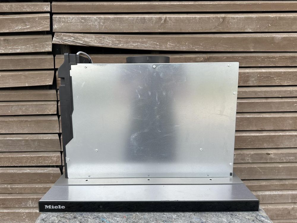 Вбудована витяжка Miele DAS 4631 OBSW