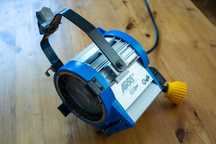 Lampa Arri 650 Fresnel + wrota