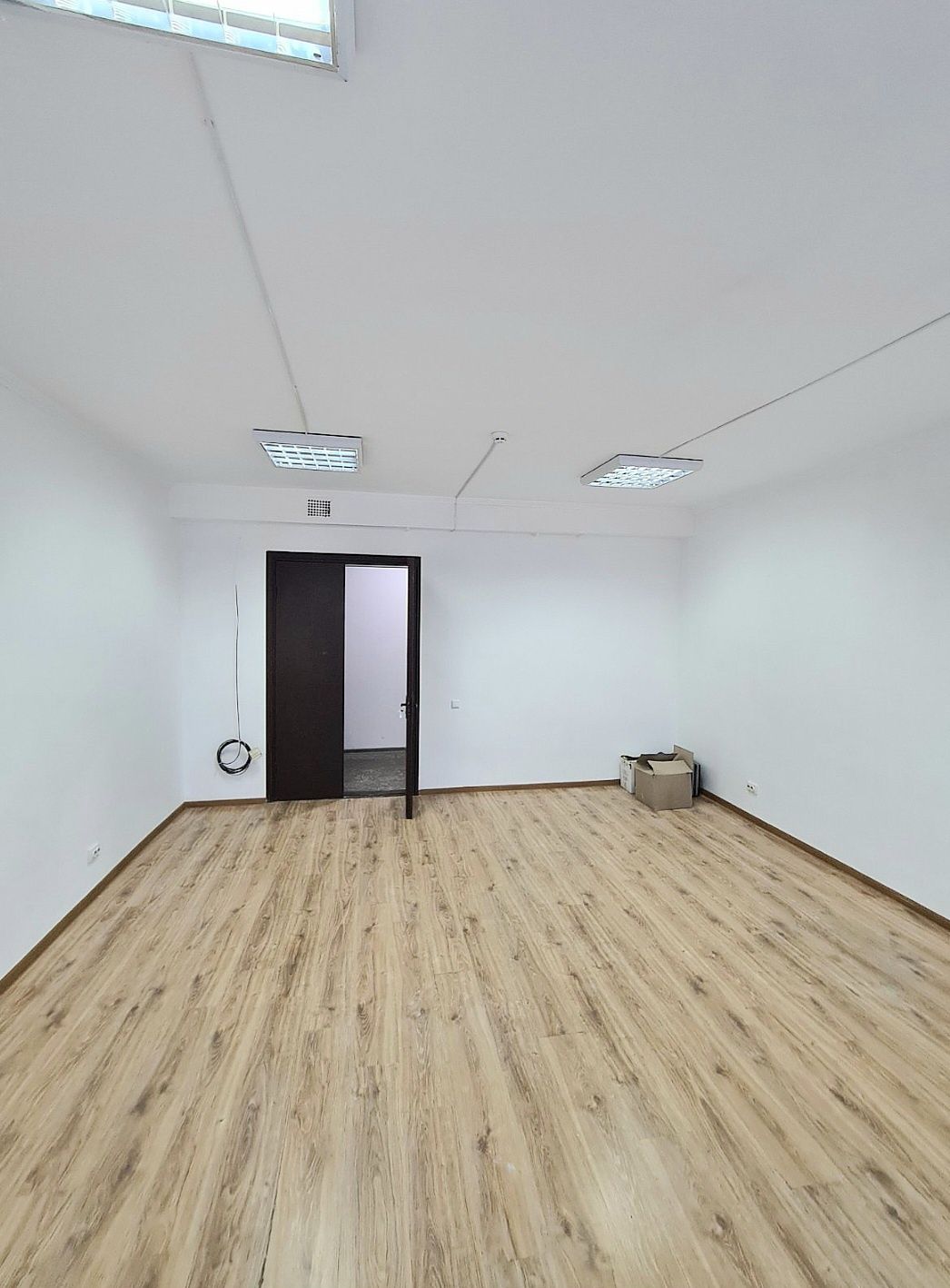 Вишенька. Оренда. Площа S = 20 m2.