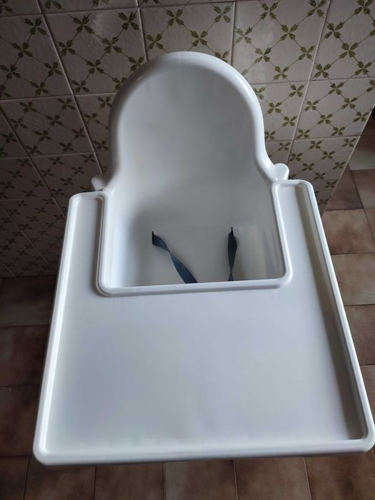 Cadeira refeição IKEA