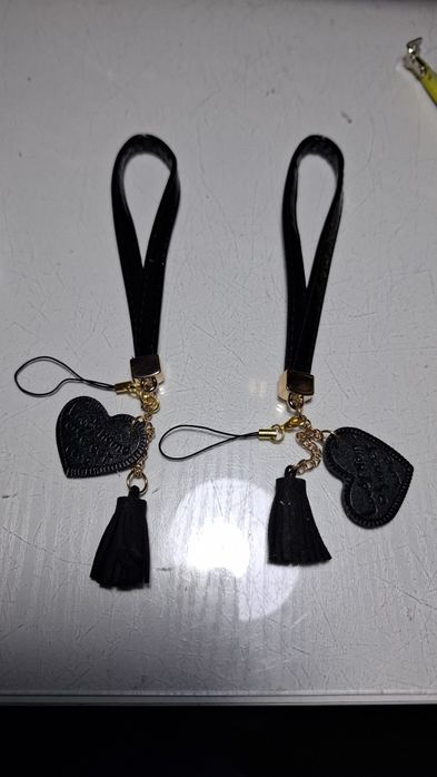 Брелок на телефон ключи ремешок