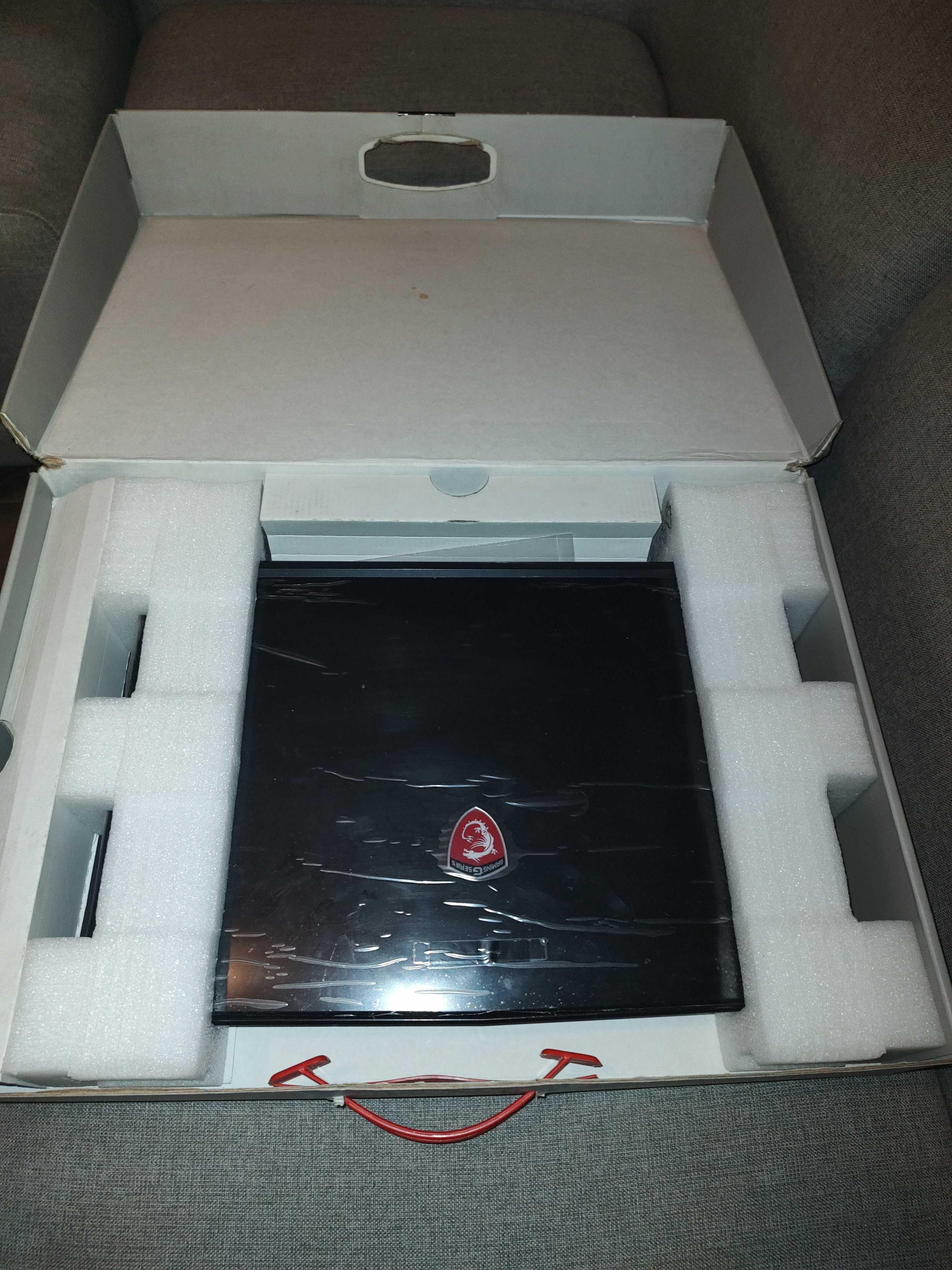 Laptop MSI GL72 RD, 17 cali