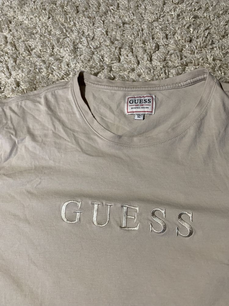 Футболка guess оригинал гуесс Л размер