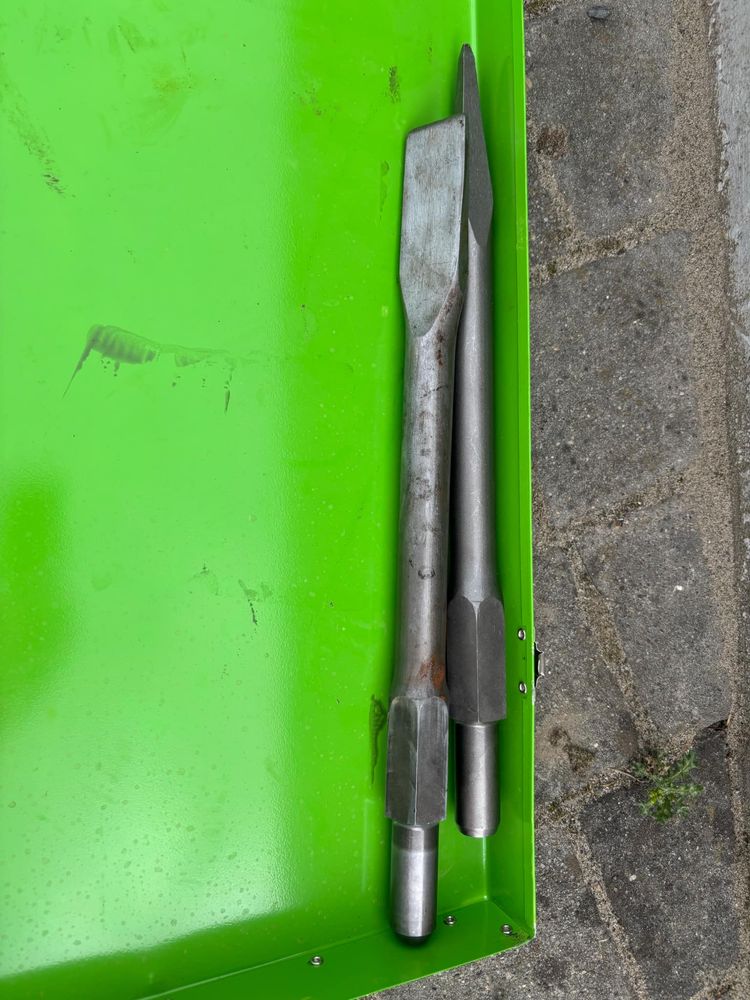 Młot wyburzeniowy, młot do kłucia ZIPPER ABH 1500D