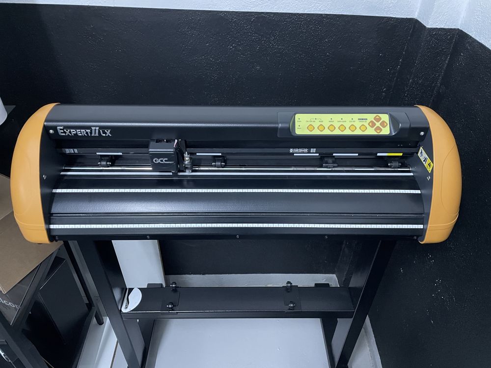 Plotter de Corte Expert II Lx 60cm