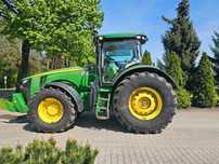 John Deere 8245R  Traktor John Deere 8245R