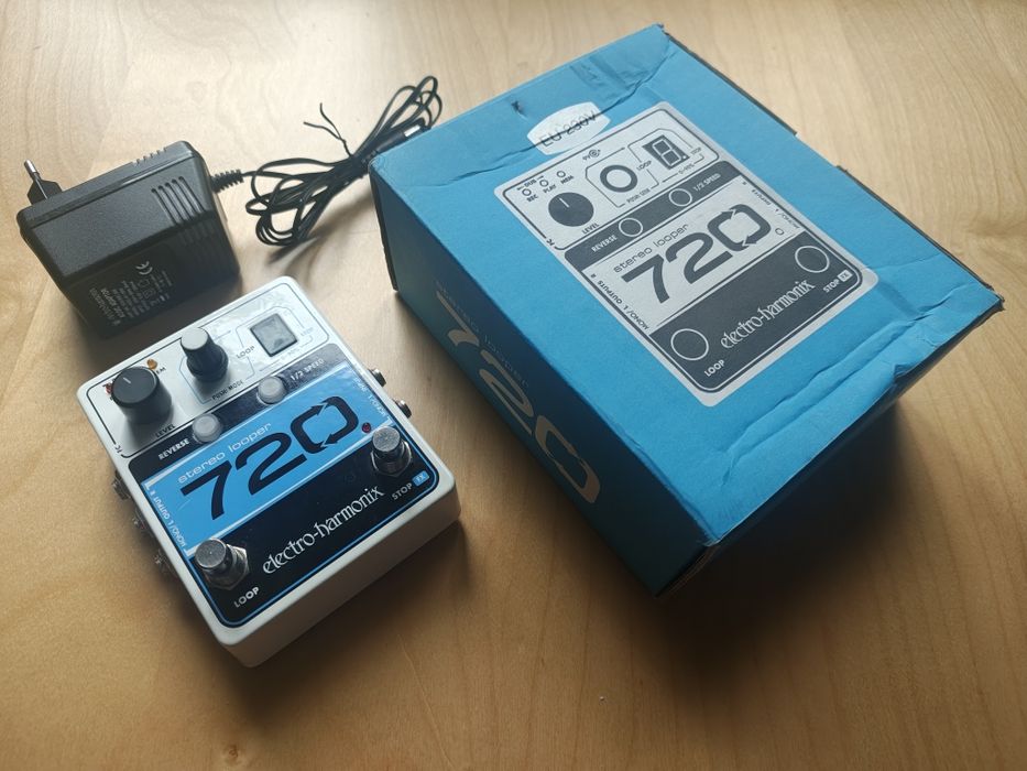 Looper gitarowy/basowy EHX Stereo Looper 720