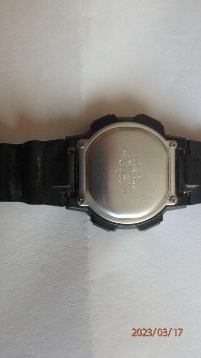 Zegarek męski, młodzieżowy CASIO AE-1000W 1BVDF World Time + puszka.