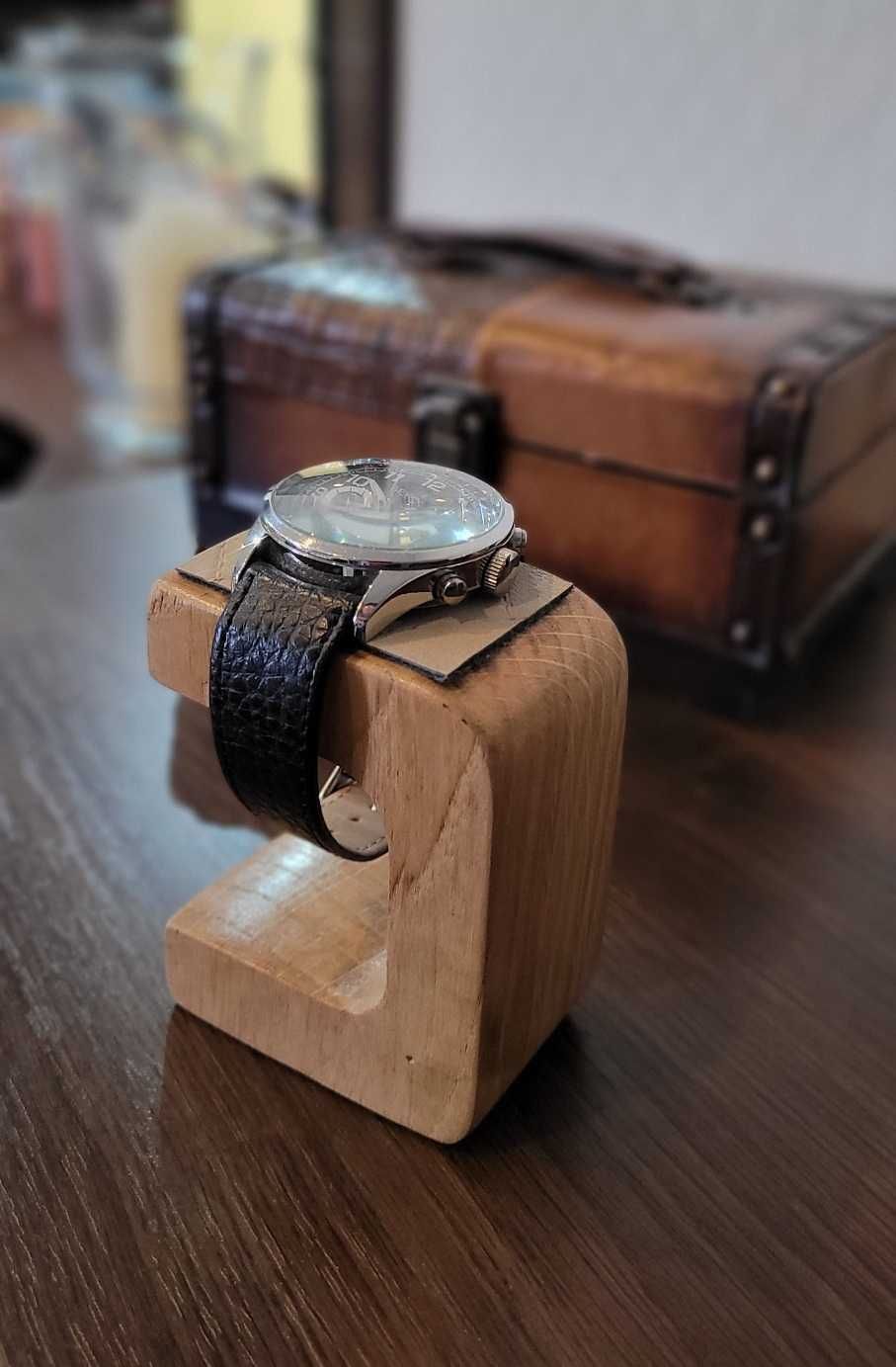 Ekspozytor, stojak na zegarek z drewna dębowego, prezent, handmade