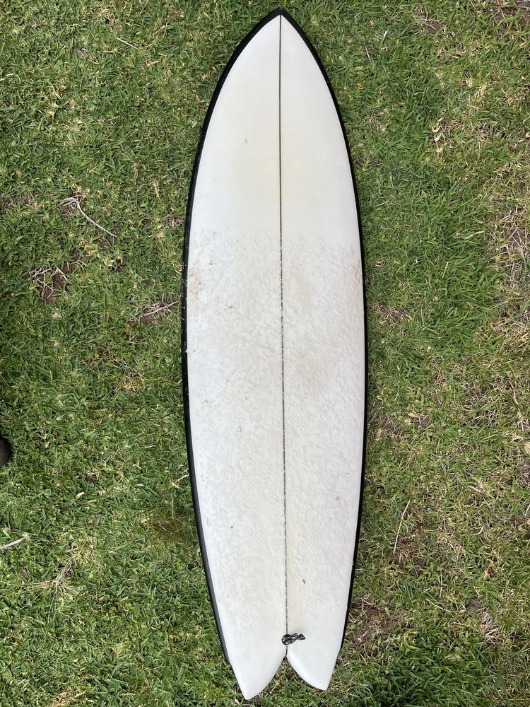 Prancha de surf twin fin 5.10